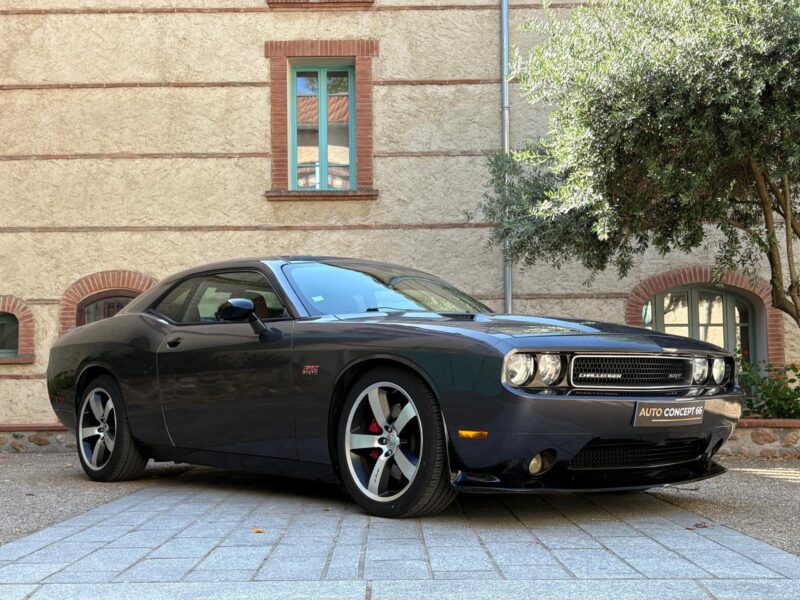 Dodge Challenger SRT8 6.4 V8 HEMI 477ch
