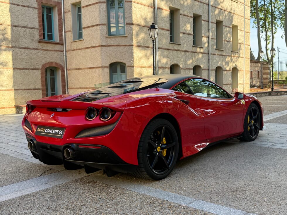 Ferrari F8 Tributo — vue 4