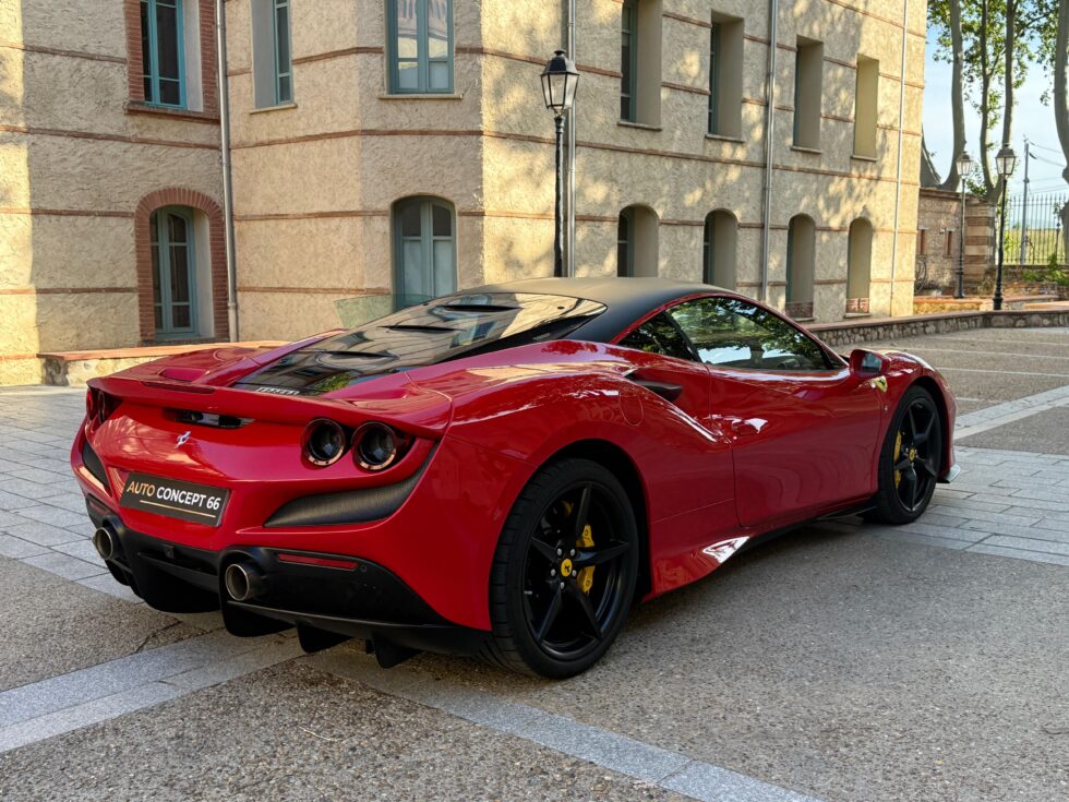 Ferrari F8 Tributo — vue 8